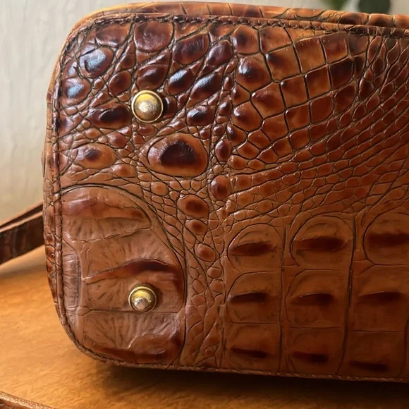 Vintage Brahmin crocodile embossed leather handbag shoulder bag small satchel - Picture 3 of 16